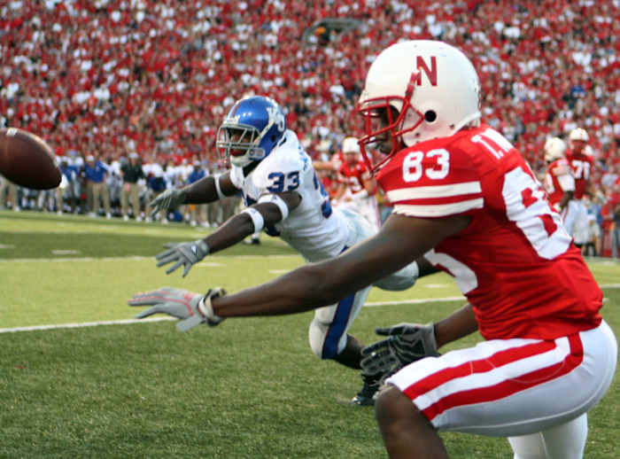 2006 Nebraska-Kansas football 1Q3 USATSI_2187131 Terrence Nunn